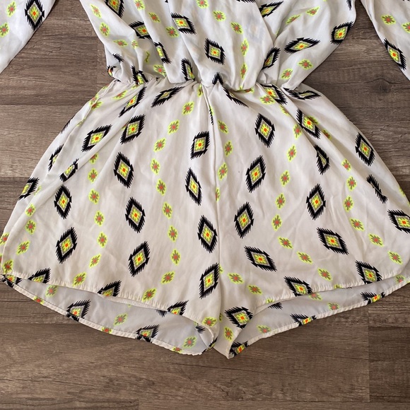 Dainty Hooligan romper size L - Picture 5 of 10